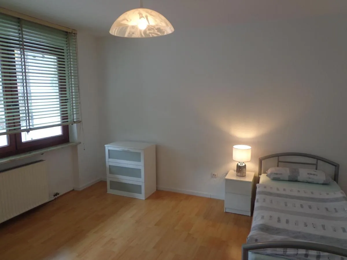 Apartments Nähe Messe - room agency Hannover Privatunterkunft