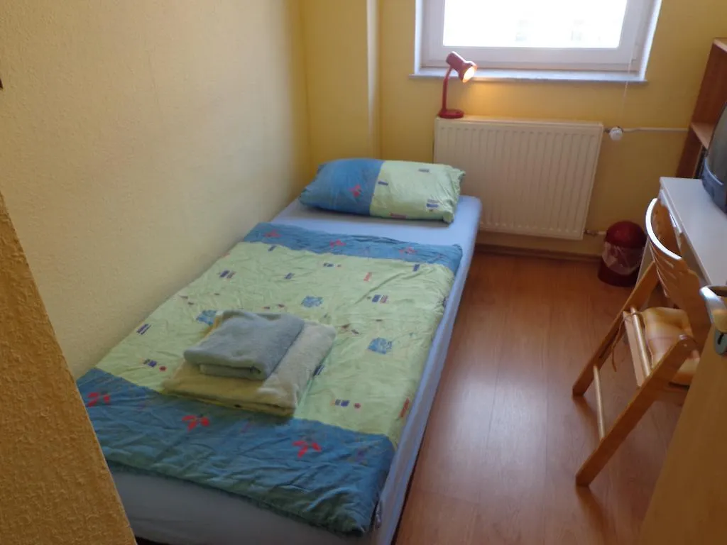 Privatunterkunft Apartments Nähe Messe - room agency Hannover